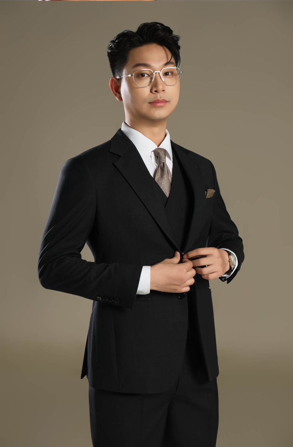 Look3 Black 3 pieces suit