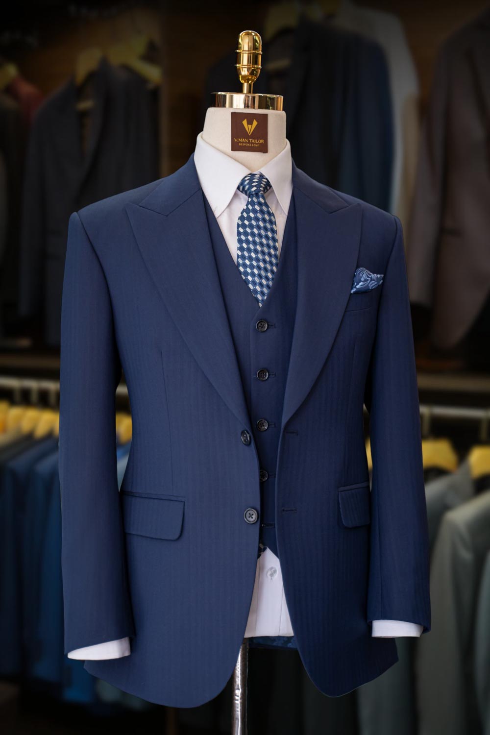 3-Piece Navy Suit Peak Lapel